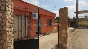 Chalet independiente en corral de carmelo