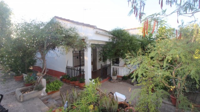 Chalet en Urbanización consolidada en Godelleta